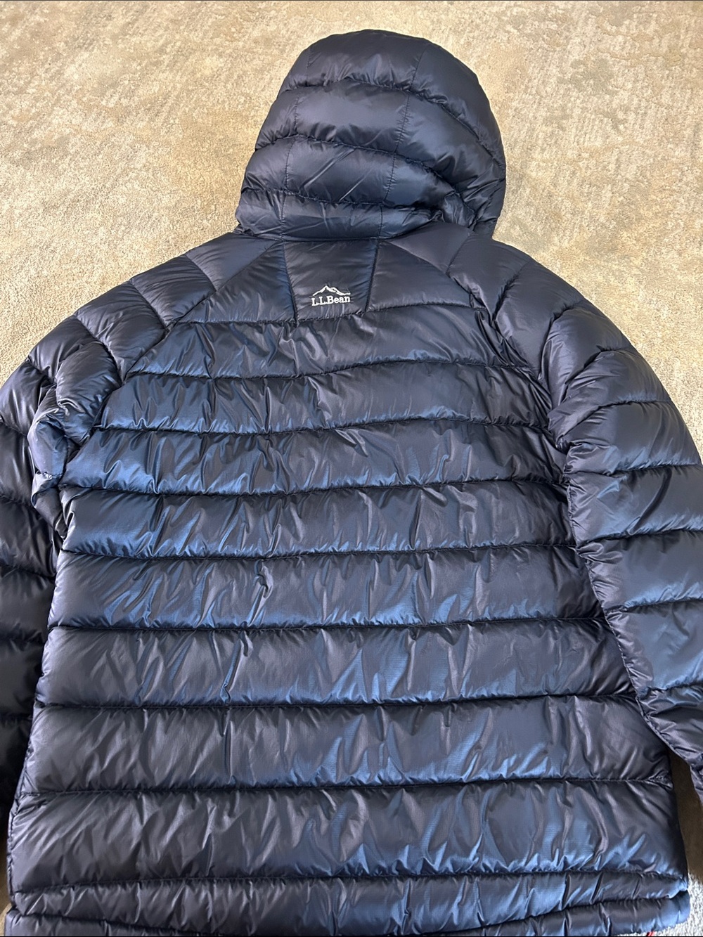 Men’s L.L. Bean Navy Hooded Puffer with Red Trim - Picture 6 of 8